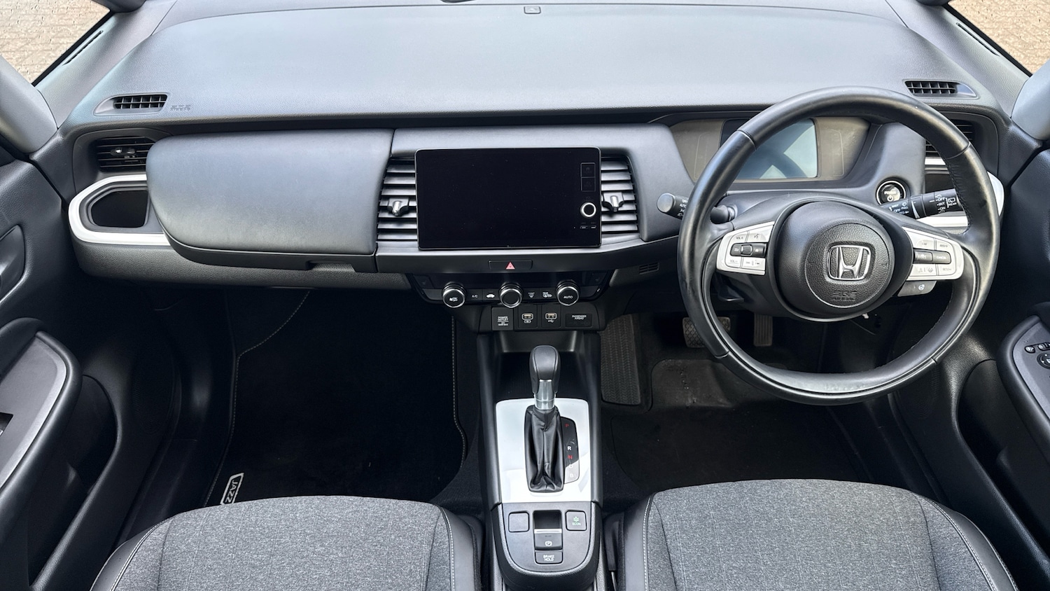 Used Honda Jazz 2023 for sale - 77312386: Photo 4