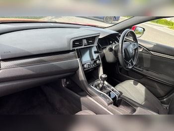 Used Honda Civic 2018 for sale - 78537938: Photo