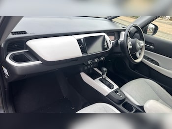 Used Honda Jazz 2021 for sale - 77600313: Photo