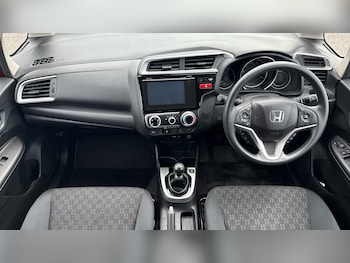 Used Honda Jazz 2017 for sale - 79297295: Photo
