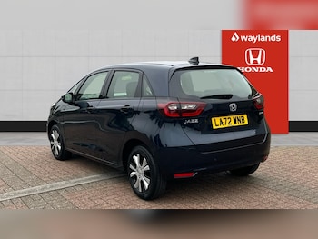 Used Honda Jazz 2023 for sale - 76161538: Photo