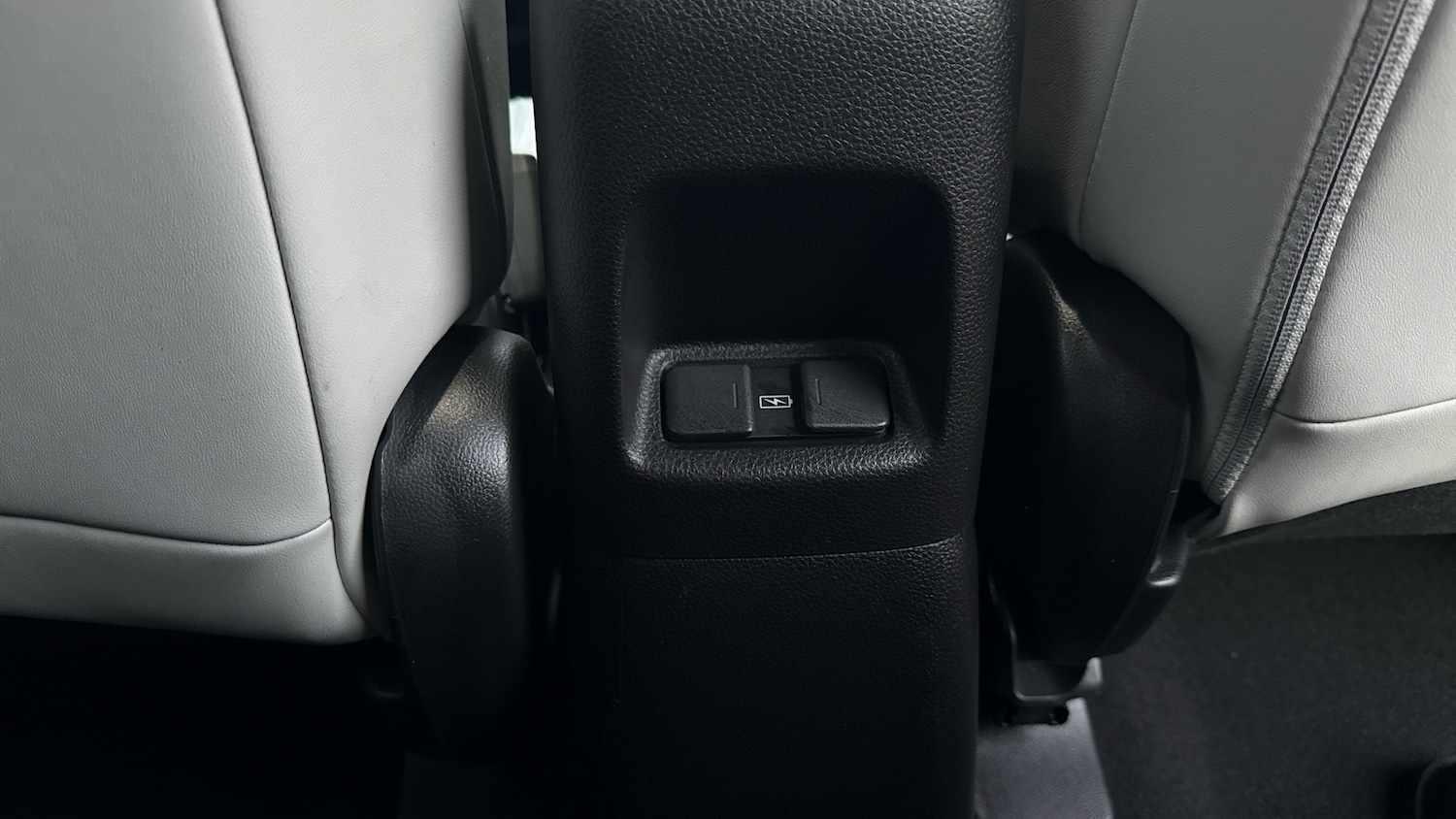 Used Honda Jazz 2021 for sale - 77210123: Photo 23