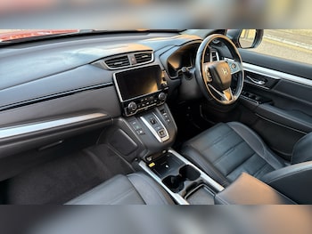 Used Honda CR-V 2021 for sale - 76630088: Photo