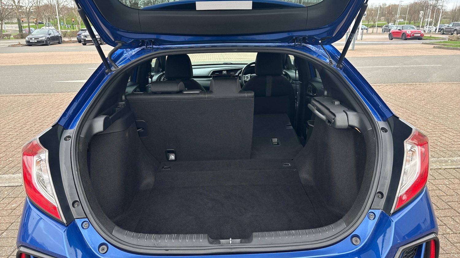 Used Honda Civic 2019 for sale - 77545234: Photo 16