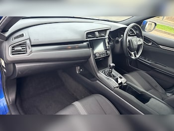 Used Honda Civic 2019 for sale - 77545234: Photo