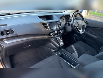 Used Honda CR-V 2018 for sale - 76881736: Photo