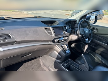 Used Honda CR-V 2016 for sale - 77678804: Photo