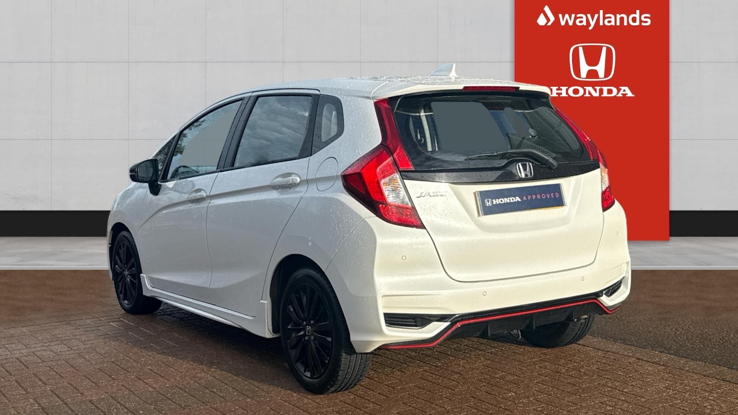 Used Honda Jazz 2018 for sale - 76804074: Photo 3
