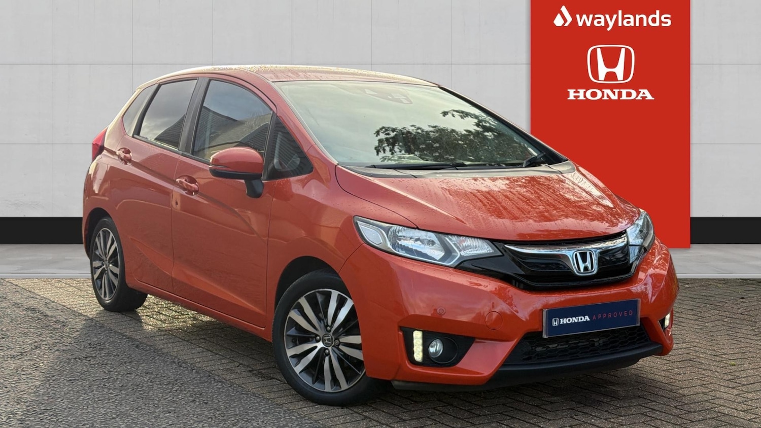 Used Honda Jazz 2015 for sale - 77198129: Photo 1
