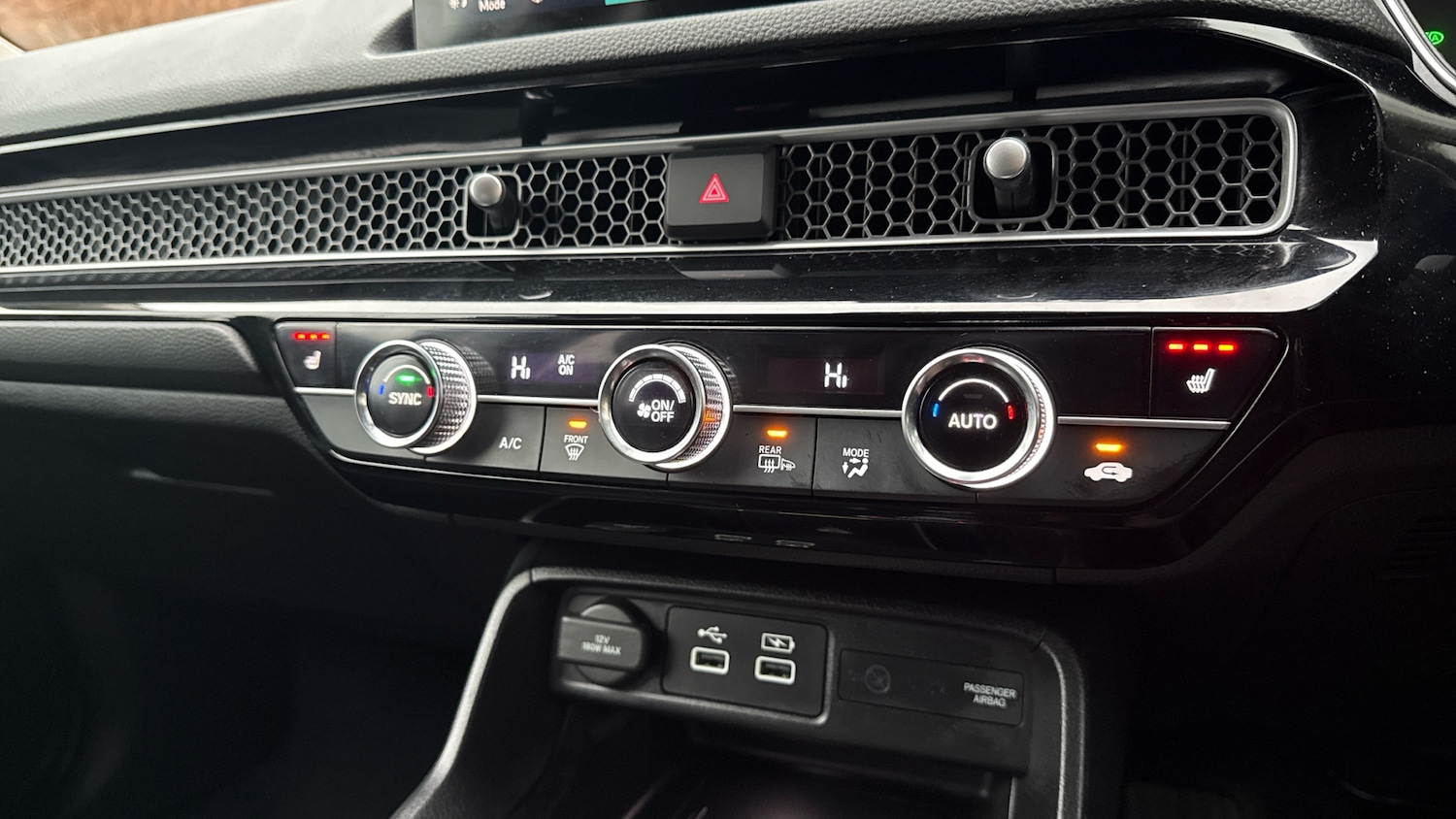 Used Honda Civic 2022 for sale - 77210106: Photo 27