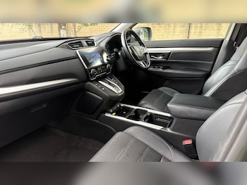 Used Honda CR-V 2021 for sale - 75612716: Photo