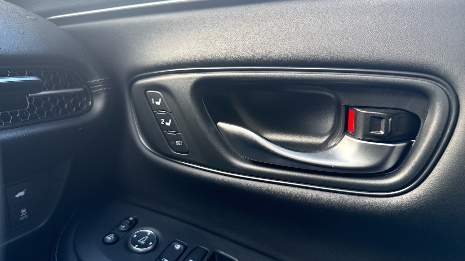 Used Honda ZR-V 2025 for sale - 77600309: Photo 38