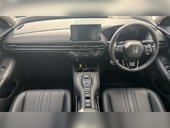 Used Honda ZR-V 2025 for sale - 77600309: Photo