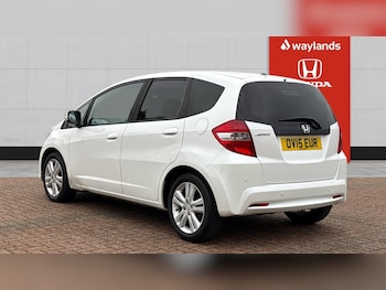 Used Honda Jazz 2015 for sale - 76452066: Photo