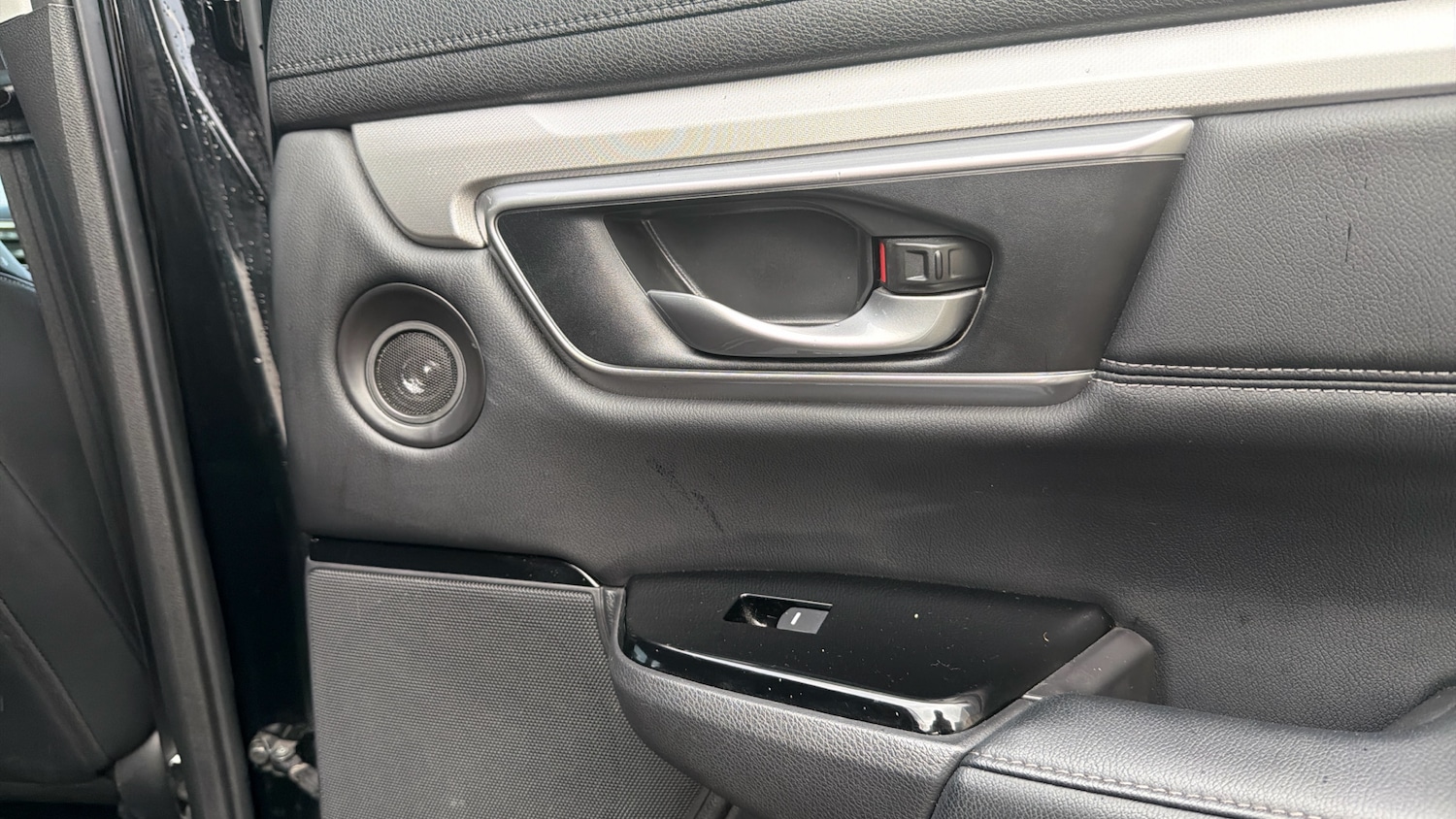 Used Honda CR-V 2022 for sale - 76161385: Photo 24