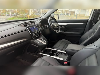 Used Honda CR-V 2022 for sale - 76161385: Photo