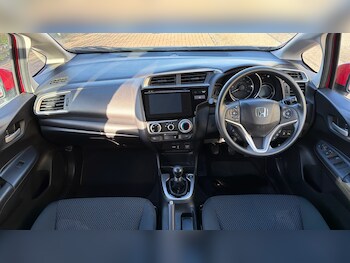 Used Honda Jazz 2018 for sale - 76907952: Photo