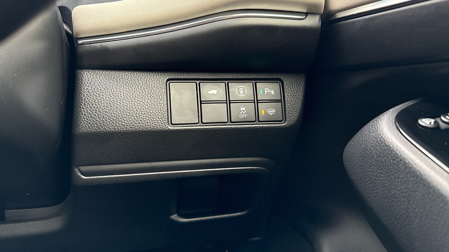 Used Honda HR-V 2023 for sale - 76766226: Photo 25