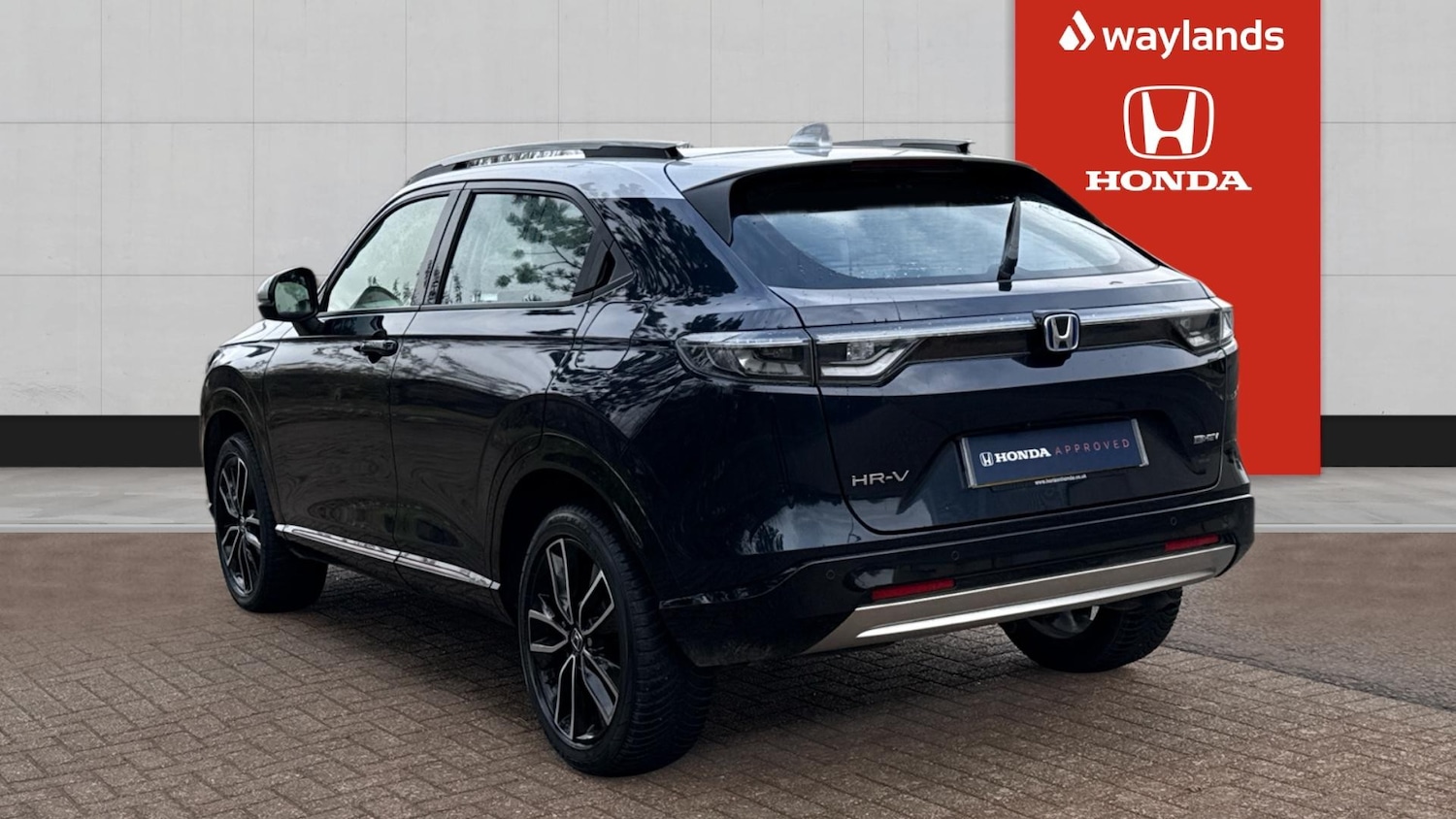 Used Honda HR-V 2023 for sale - 76766226: Photo 3