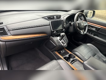 Used Honda CR-V 2019 for sale - 76984164: Photo