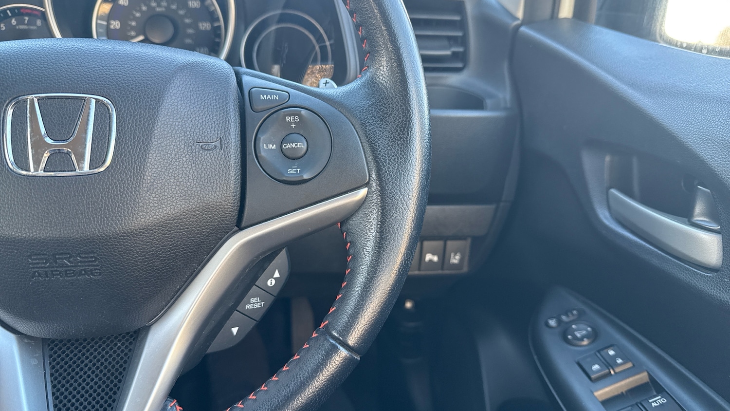 Used Honda Jazz 2019 for sale - 77210125: Photo 22