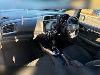 Used Honda Jazz 2019 for sale - 77210125: Photo