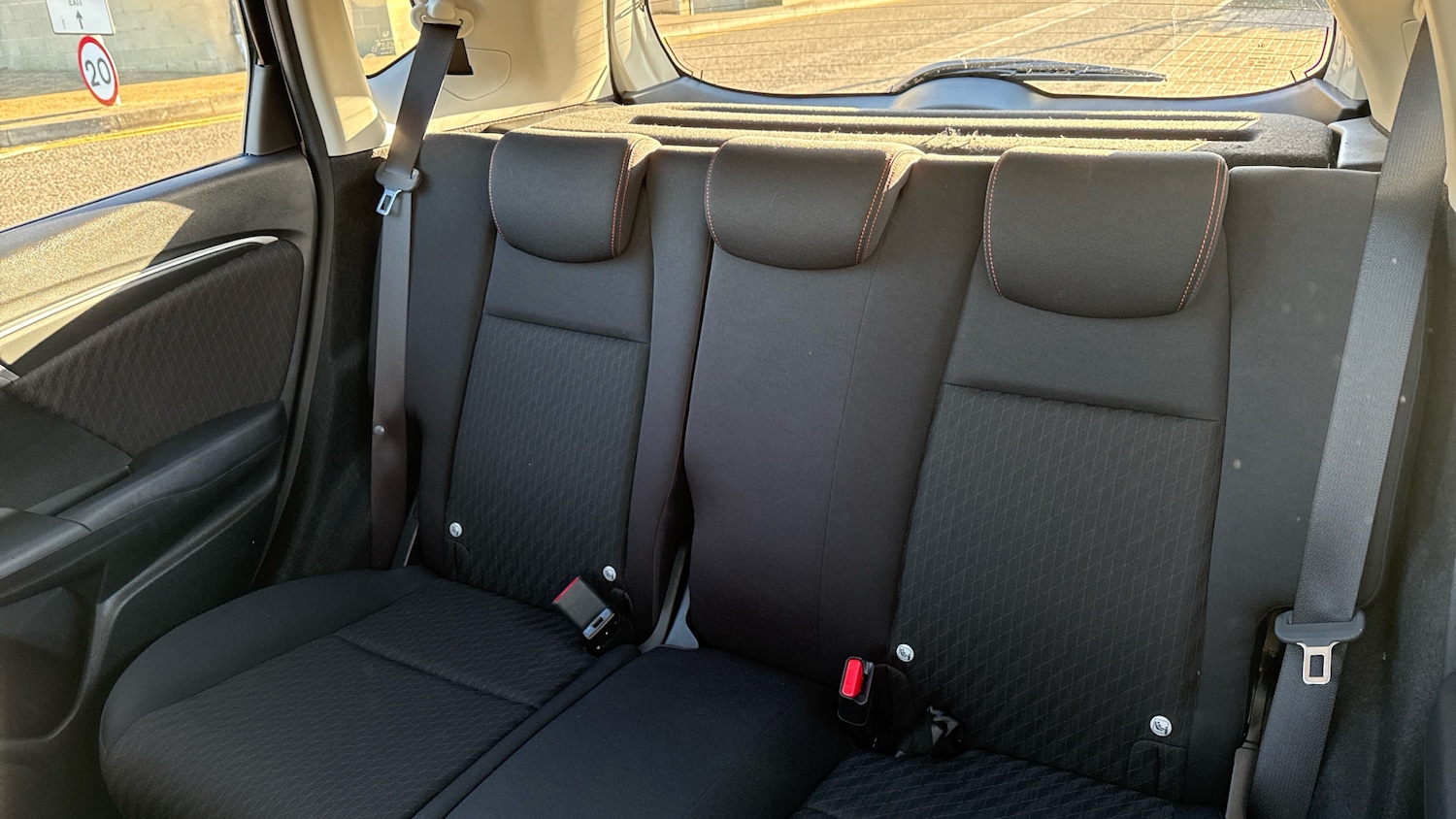 Used Honda Jazz 2019 for sale - 77210125: Photo 8