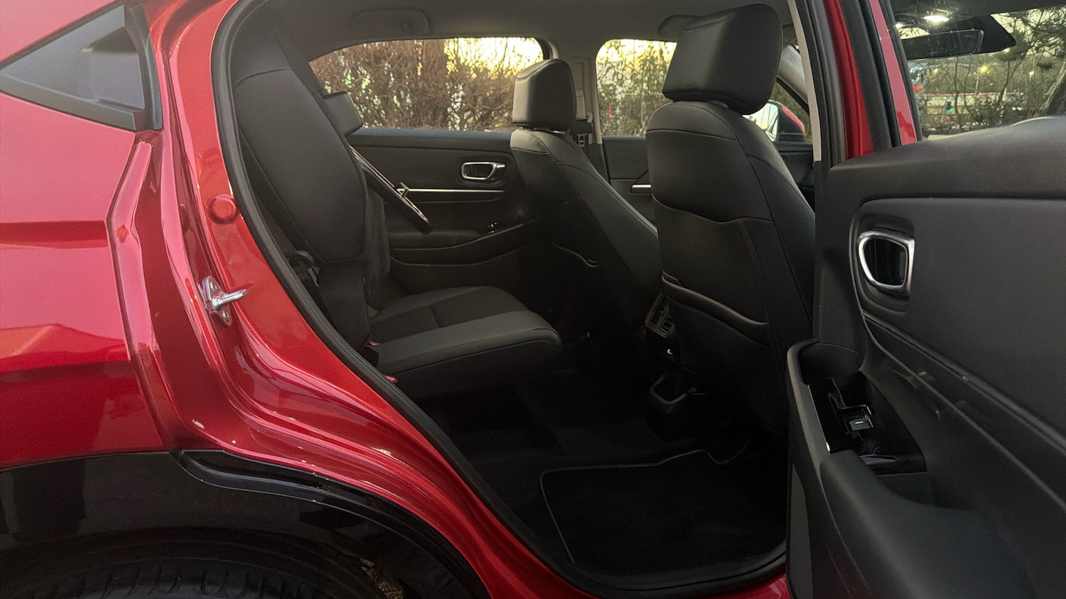 Used Honda HR-V 2023 for sale - 77210141: Photo 27