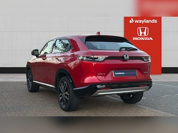 Used Honda HR-V 2023 for sale - 77210141: Photo