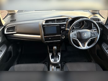 Used Honda Jazz 2018 for sale - 77592123: Photo