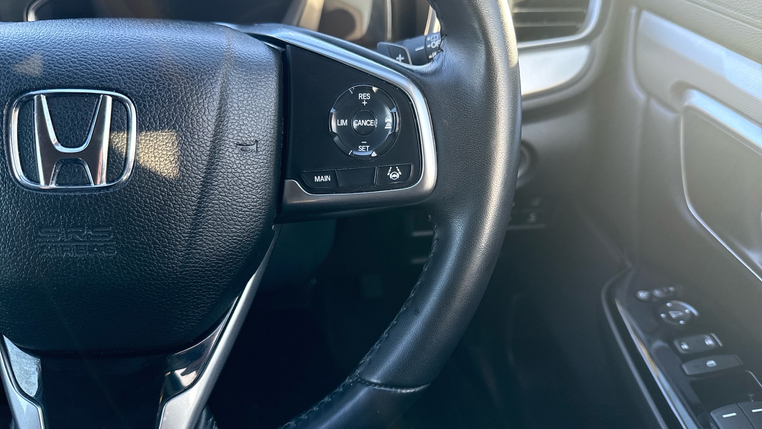 Used Honda CR-V 2022 for sale - 77210159: Photo 23