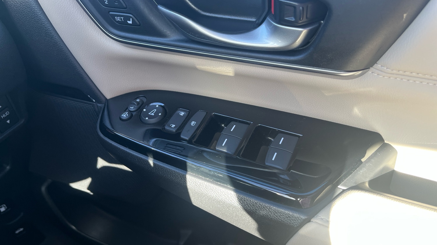 Used Honda CR-V 2023 for sale - 77210121: Photo 31