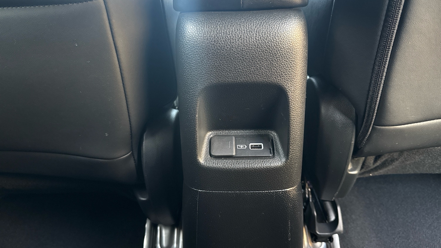 Used Honda Jazz 2022 for sale - 77210177: Photo 24