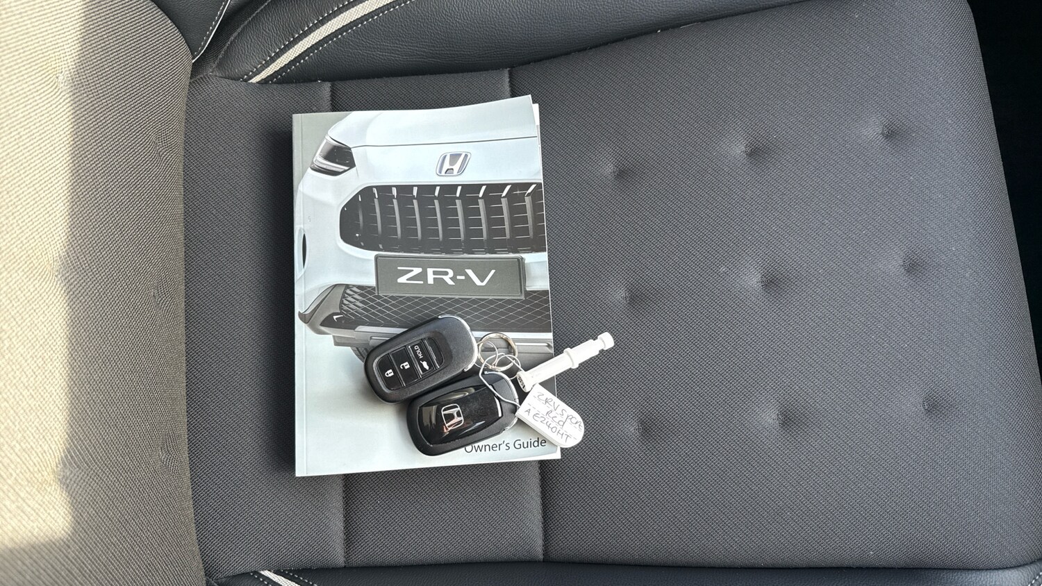 Used Honda ZR-V 2024 for sale - 77619000: Photo 13