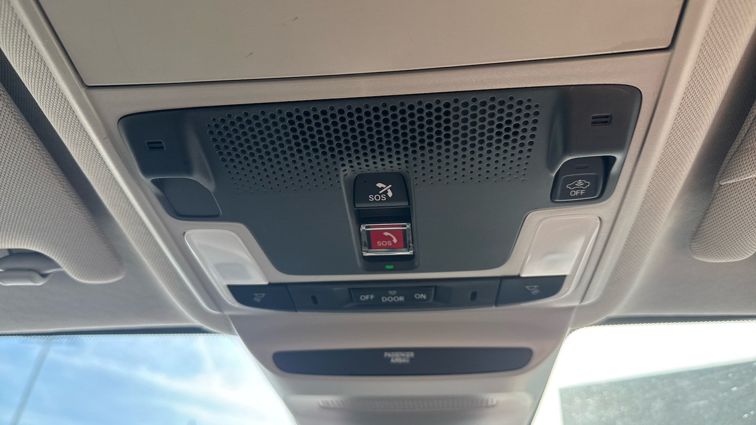 Used Honda ZR-V 2024 for sale - 77619000: Photo 31