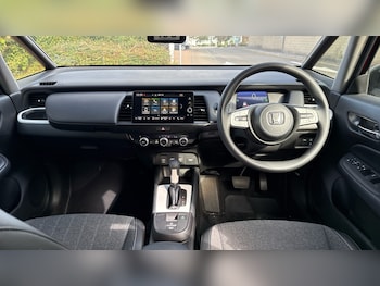Used Honda Jazz 2023 for sale - 76037819: Photo