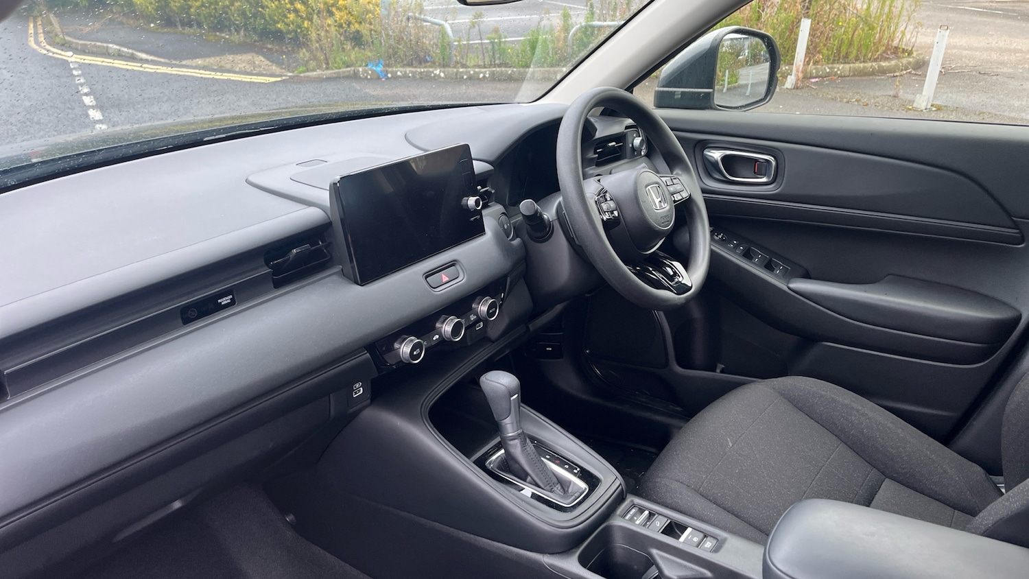 Used Honda HR-V 2023 for sale - 76037768: Photo 2