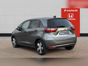 Used Honda Jazz 2021 for sale - 76954255: Photo