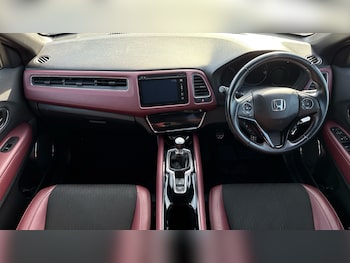 Used Honda HR-V 2020 for sale - 77600316: Photo
