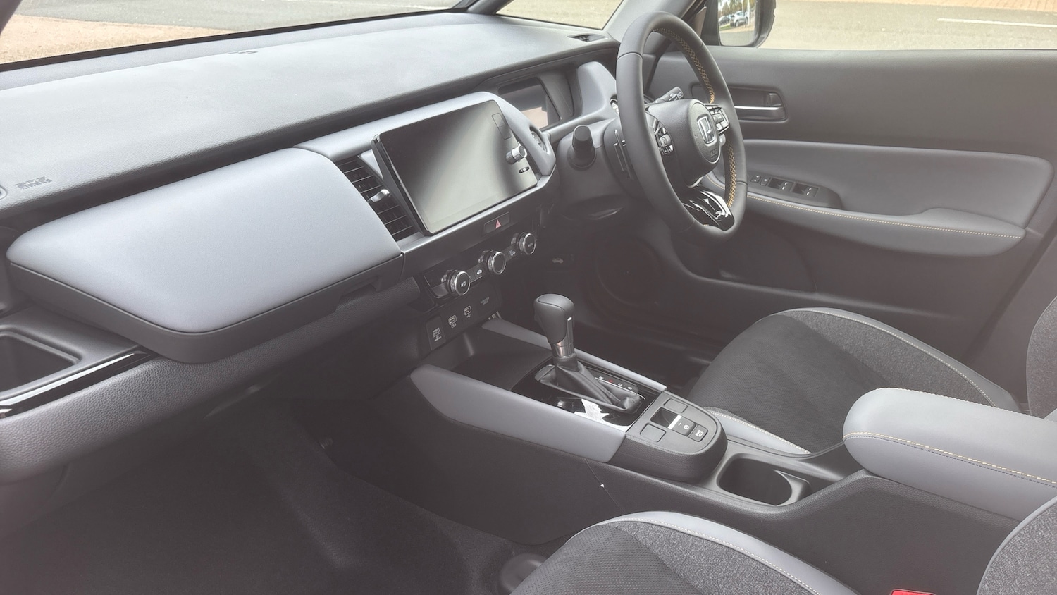 Used Honda Jazz 2025 for sale - 77210119: Photo 2