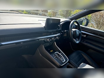 Used Honda CR-V 2023 for sale - 77975565: Photo