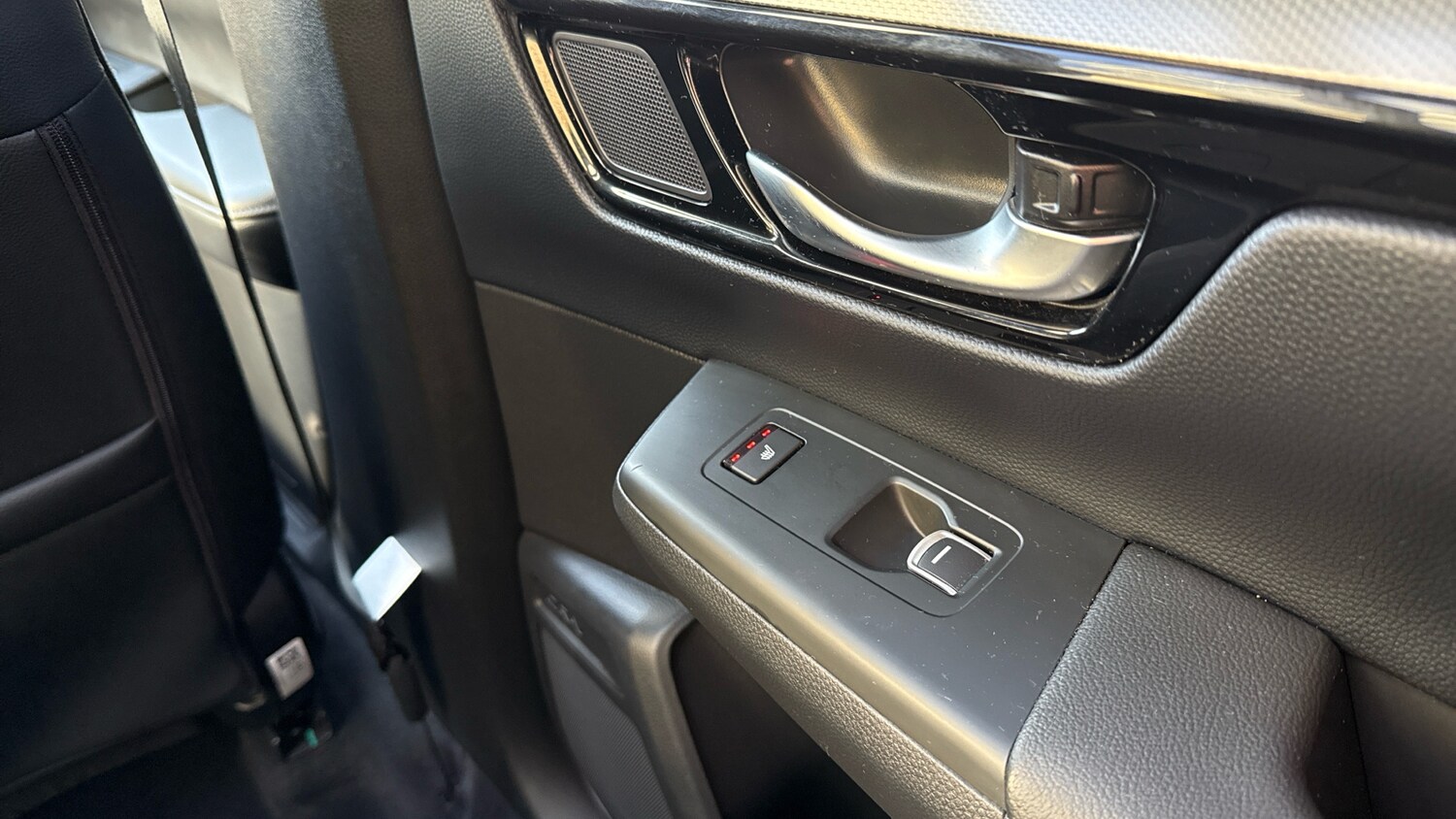 Used Honda CR-V 2023 for sale - 77975565: Photo 32