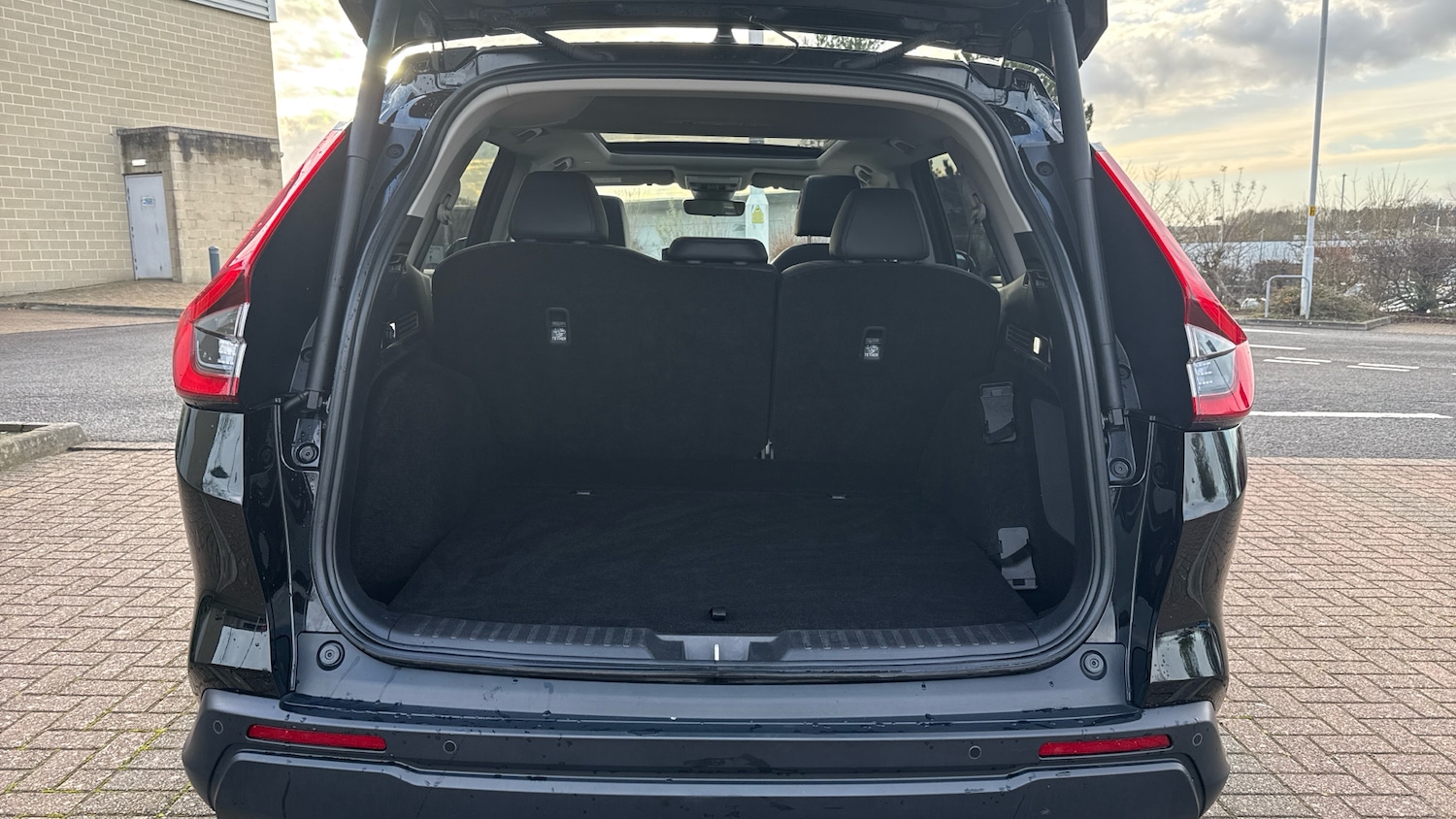 Used Honda CR-V 2024 for sale - 77210169: Photo 18