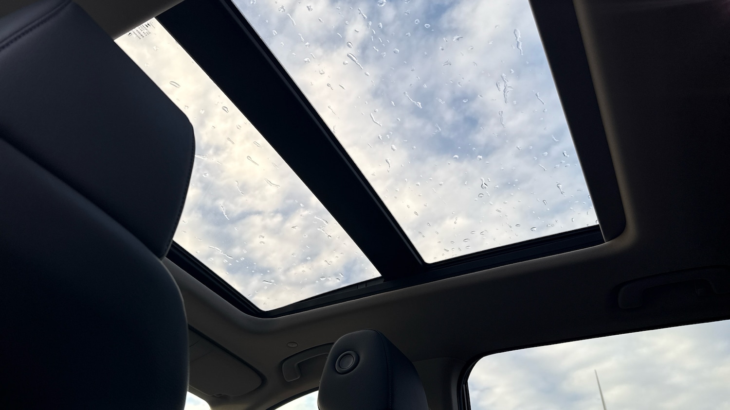 Used Honda CR-V 2024 for sale - 77210169: Photo 22