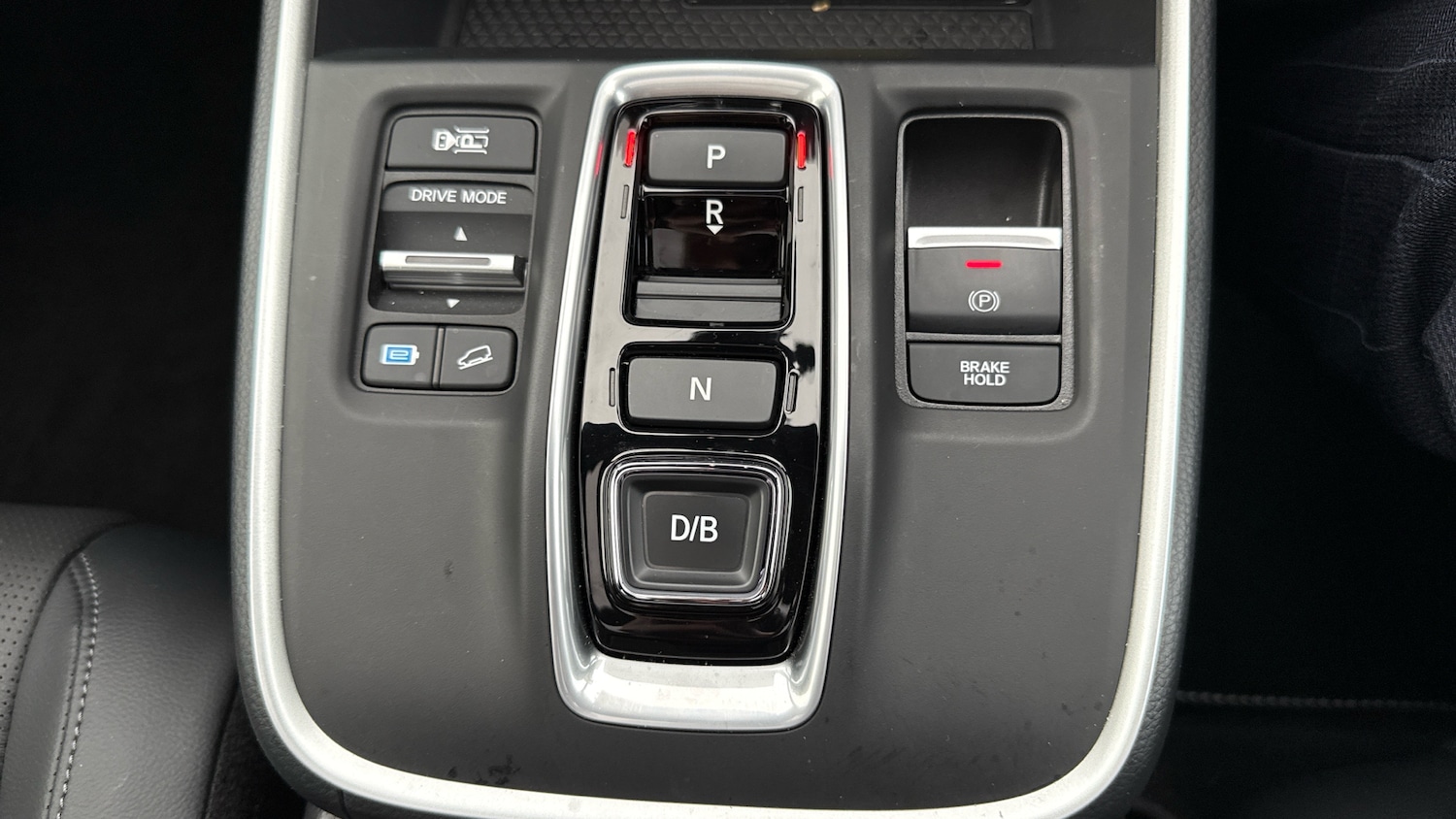 Used Honda CR-V 2025 for sale - 76668173: Photo 30