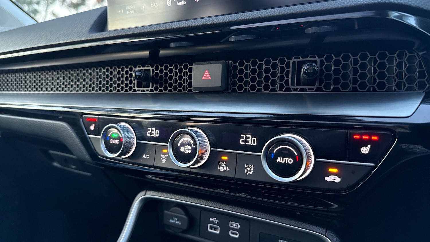 Used Honda CR-V 2024 for sale - 76684400: Photo 30