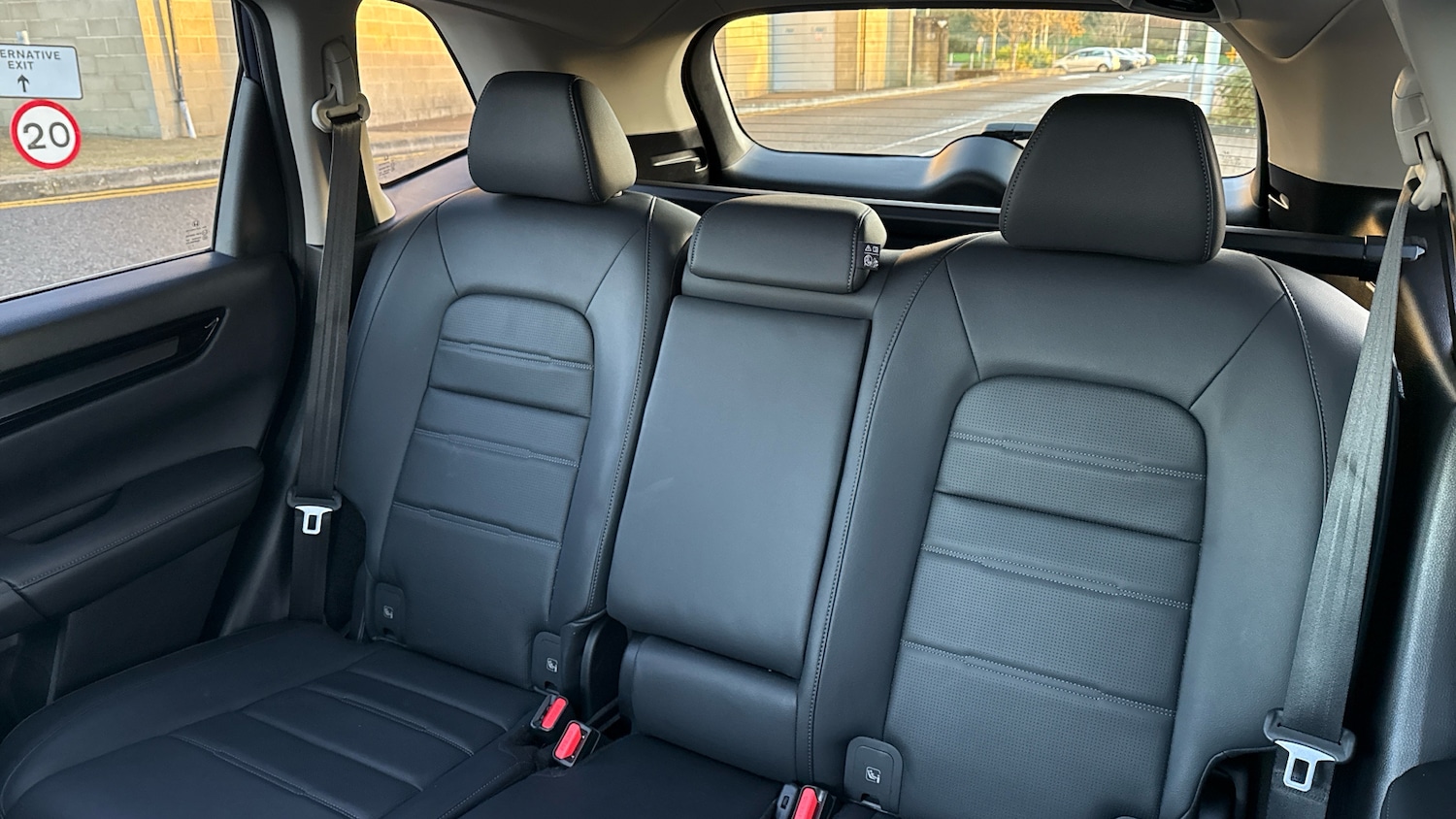 Used Honda CR-V 2024 for sale - 76684400: Photo 8