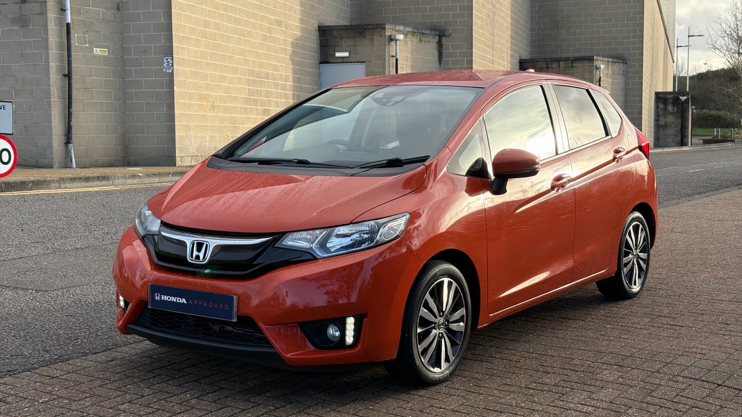 Used Honda Jazz 2015 for sale - 77210201: Photo 10