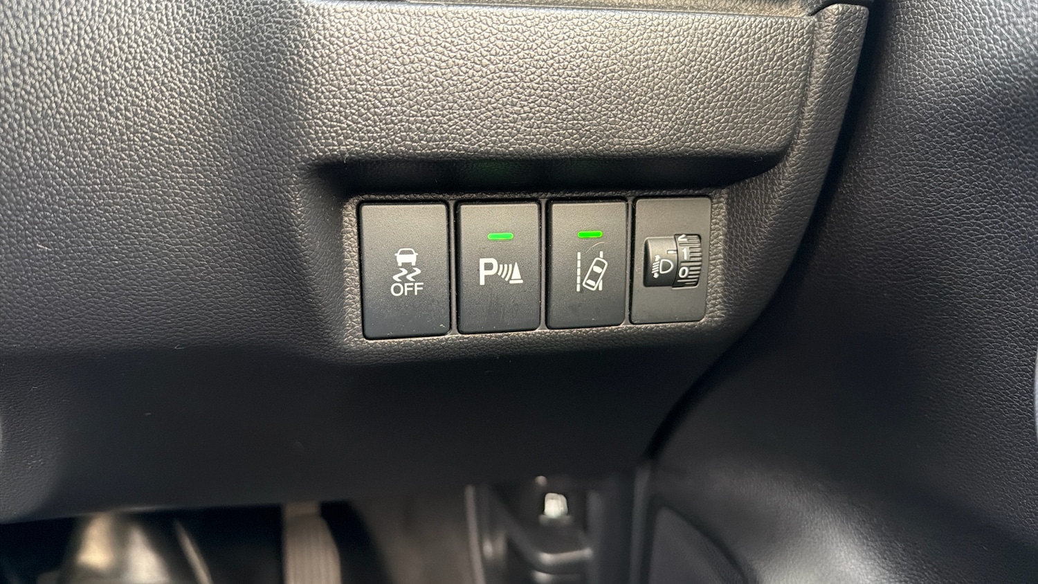 Used Honda Jazz 2015 for sale - 77210201: Photo 23