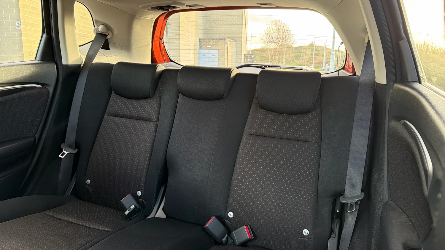 Used Honda Jazz 2015 for sale - 77210201: Photo 8